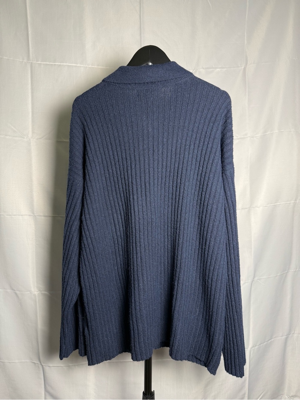 Treasure & Bond Navy Ribbed Button-Front Cardigan - Picture 4 of 5